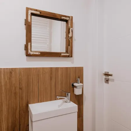 Old Town Wroclaw-2floor Private Parking Apartment *